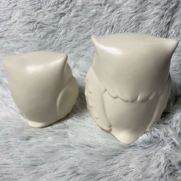 Hallmark White Ceramic Owls Figurines Collectibles - Picture 2 of 6